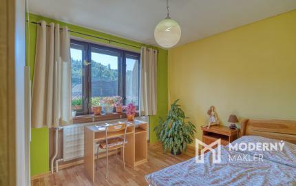 Na predaj trojpodlažný rodinný dom v lokalite Žitná - Radiša