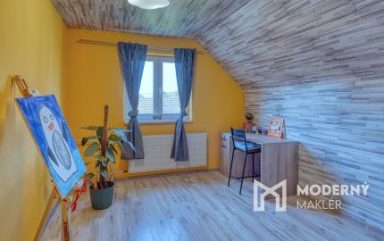 Na predaj trojpodlažný rodinný dom v lokalite Žitná - Radiša