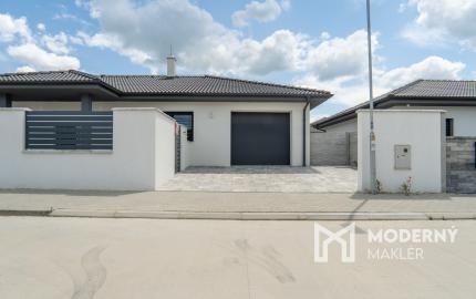 Na predaj novostavba s garážou a dvoma kúpeľňami v Senci