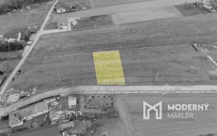 Na predaj pozemok v Pochabanoch