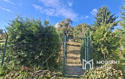 Na predaj chata so záhradou v Bánovciach nad Bebravou