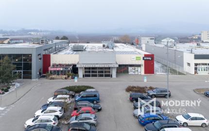 Na odstúpenie zabehnutá kaviareň s detským ihriskom