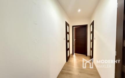 Na predaj zrekonštruovaný 2,5 izbový byt v Martine na Severe