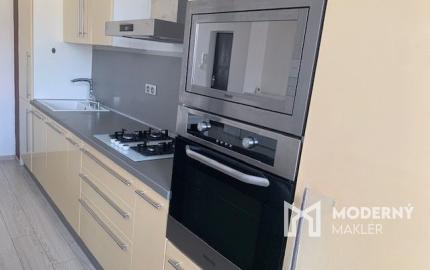 Na prenájom zariadený 2 izb byt - SIHOŤ 1  v Trenčíne .