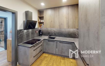 Moderný 3 izbový byt s terasou v úplnom centre mesta