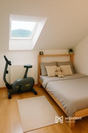 REZERVOVANÉ: Na predaj poschodový 5-izbový rodinný dom v obci Beluša