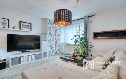 Na predaj veľkorysý 3-izbový byt s parkovacím státím v Rovinke