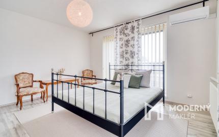 Na predaj veľkorysý 3-izbový byt s parkovacím státím v Rovinke