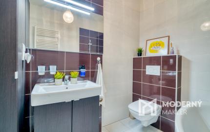 Na predaj veľkorysý 3-izbový byt s parkovacím státím v Rovinke