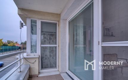 Na predaj veľkorysý 3-izbový byt s parkovacím státím v Rovinke