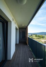 Na prenájom 2-izbový byt v Bratislave v projekte Nová Záhorská