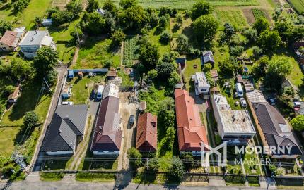 REZERVOVANÉ: Na predaj rozmerný pozemok vhodný na výstavbu v obci Moravany časť Lučkovce