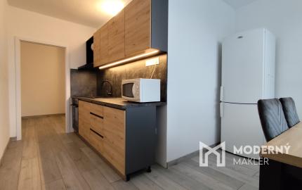 Na prenájom zrekonštruovaný 2-izbový byt v Bánovciach nad Bebravou