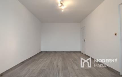 Na prenájom zrekonštruovaný 2-izbový byt v Bánovciach nad Bebravou