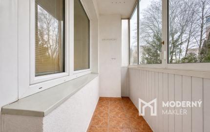 Na predaj zrekonštruovaný 2,5 izbový byt v Martine na Severe