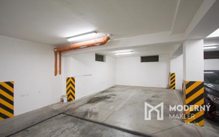 Na prenájom garážové státie v suteréne v Šamoríne