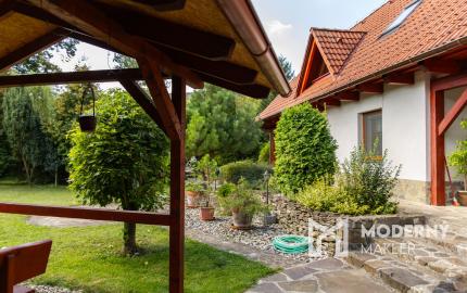 Na predaj 4-izbový rodinný dom v Moravskom Lieskovom