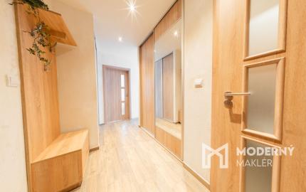 Na predaj 3-izbový zrekonštruovaný byt v Poprade