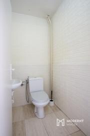 Na predaj dvojdom s rozľahlým pozemkom v centre obce Zlaté Klasy