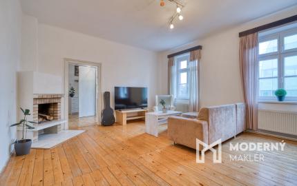 Na prenájom priestranný 4-izbový byt pri OC Nivy