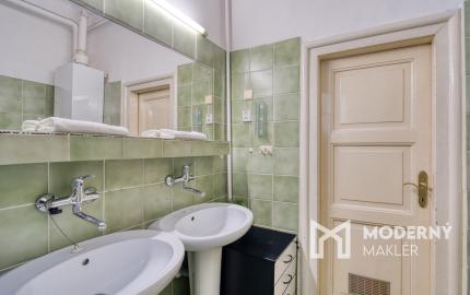 Na prenájom priestranný 4-izbový byt pri OC Nivy