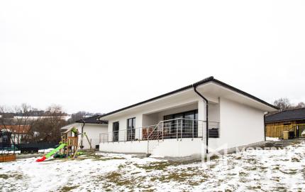 Na predaj moderná 4-izbová novostavba s terasou – Svätý Kríž
