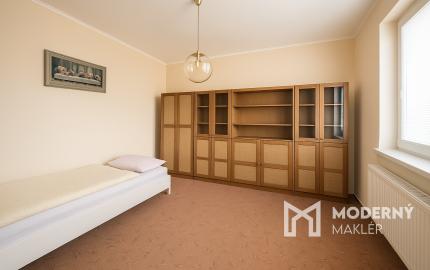 REZERVOVANÉ: Na predaj udržiavaný rodinný dom v obci Sverepec