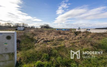 Na predaj stavebný pozemok v Lehniciach v časti Masníkovo