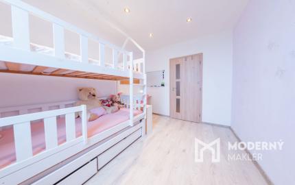 REZERVOVANÉ: Na predaj 3-izbový zrekonštruovaný byt v Poprade