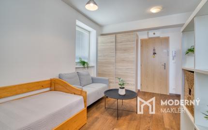 Na prenájom garsónka s parkovacím miestom v Malackách