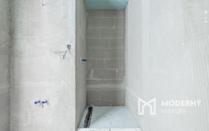 Na predaj 3-izbový priestranný holobyt v Prešove