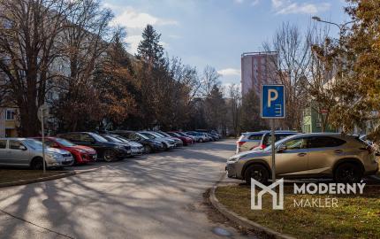 Na predaj 3-izbový priestranný holobyt v Prešove