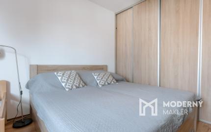 Na prenájom kompletne zariadený 2-izbový byt v centre Martina