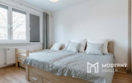 Na prenájom kompletne zariadený 2-izbový byt v centre Martina