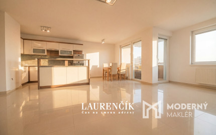 NA PREDAJ | 3-izbový byt s nadštandardnou výmerou v Trenčíne na ul. Liptovská