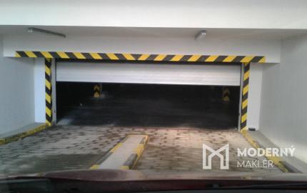 Na prenájom garážové státie v komornej garáži v Bratislave