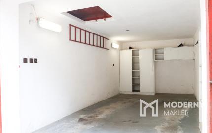 Na predaj garáž s parkovacím státím na sídlisku Juh, Trenčín