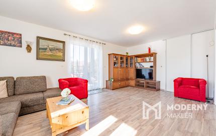 Na predaj rodinný dom s bazénom v Trnávke