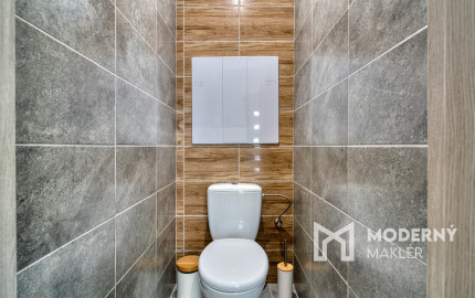 Na predaj 3,5 - izbový byt v meste Sereď