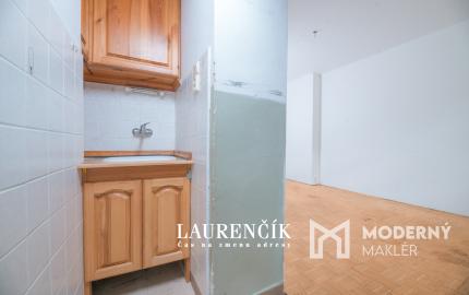 REZERVOVANÉ | 1-izbový byt v Trenčianskych Tepliciach s investičným potenciálom