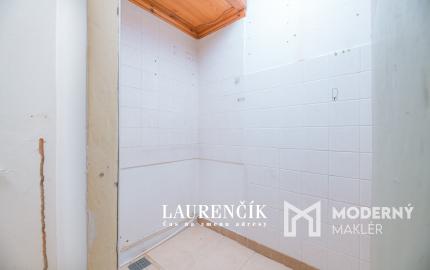 REZERVOVANÉ | 1-izbový byt v Trenčianskych Tepliciach s investičným potenciálom