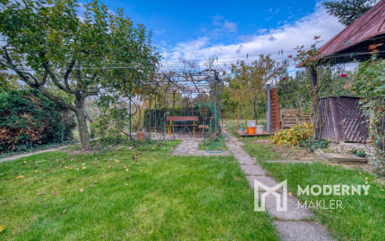 Na predaj rodinný dom v Seredi