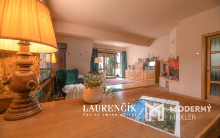 NA PREDAJ | UNIKÁTNY RODINNÝ DOM V CENTRE TRENČÍNA