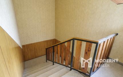 Na predaj dvojpodlažný rodinný dom v Kvetoslavove