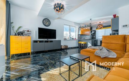 Na predaj rodinný dom s možnosťou ďalšej výstavby v Macove