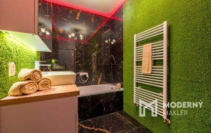 Na predaj rodinný dom s možnosťou ďalšej výstavby v Macove