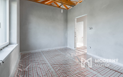 Na predaj moderný 4-izbový rodinný dom v Šoporni