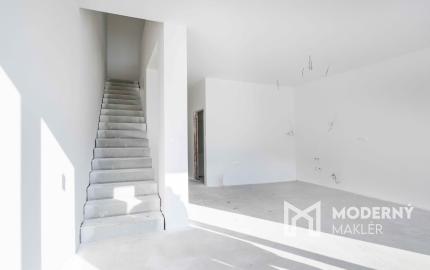 Na predaj novostavba v Lehniciach - časť trojdomu A