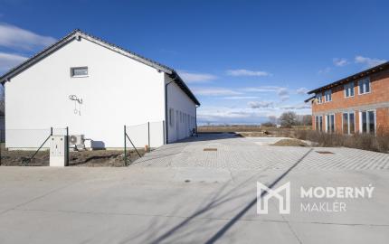 Na predaj novostavba v Lehniciach - časť trojdomu A