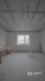 Na predaj rodinný dom s veľkým pozemkom v obci Šalgočka